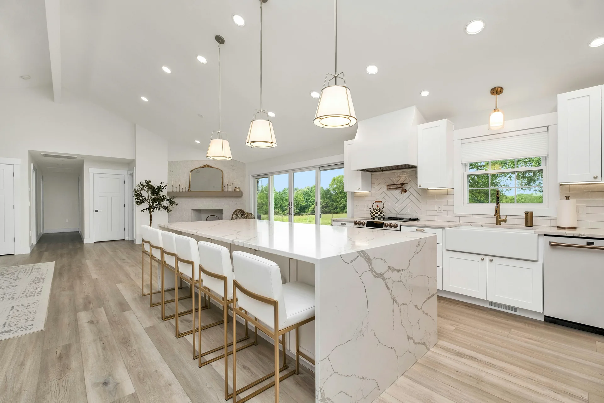 Kitchen remodel completed in Naperville, Illinois